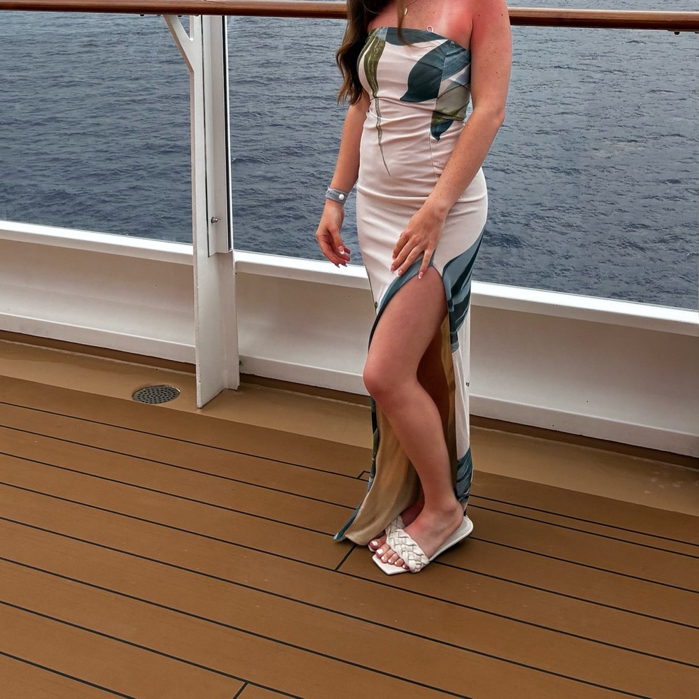 Windsor Strapless Dress in Cream and Green - Picture 2 of 2